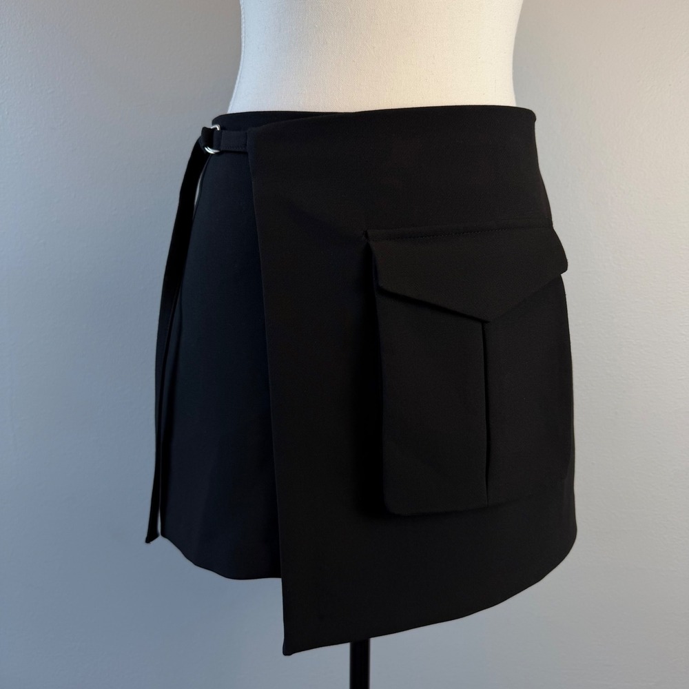 Zara Black Wrap Cargo Skort Mini Skirt Utility Buckle Small Academia Goth